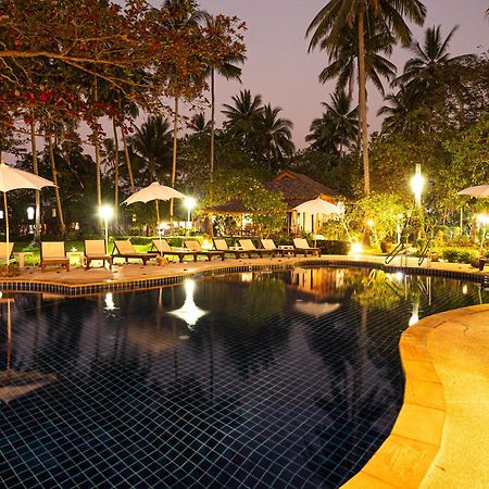 Lipa Lodge Beach Resort Lipa Noi Bagian luar foto