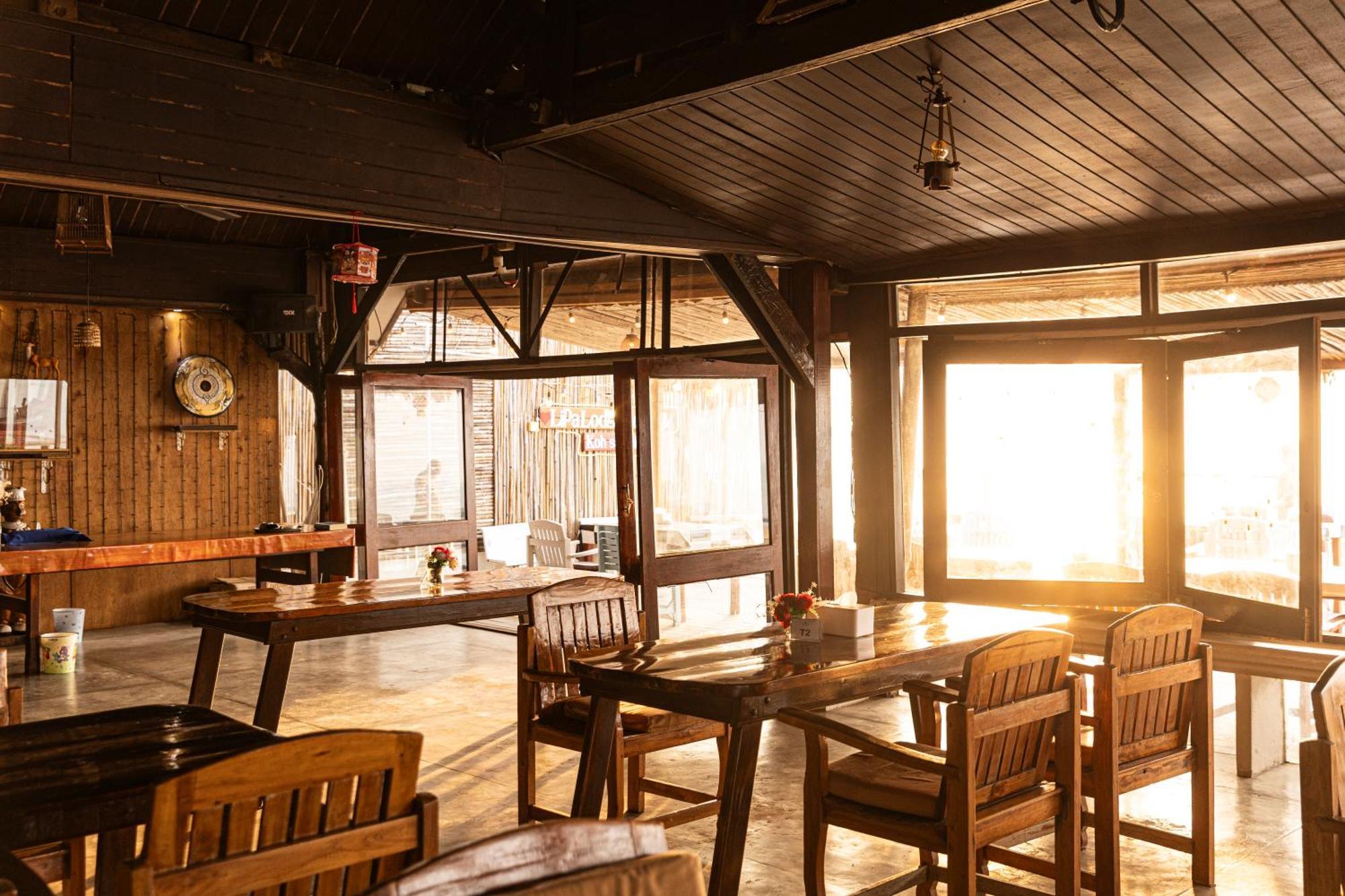 Lipa Lodge Beach Resort Lipa Noi Bagian luar foto