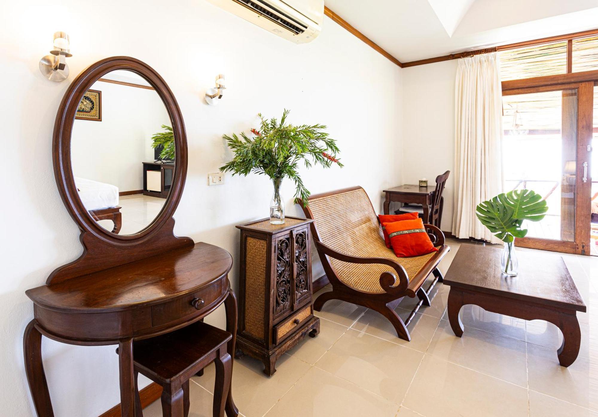 Lipa Lodge Beach Resort Lipa Noi Bagian luar foto