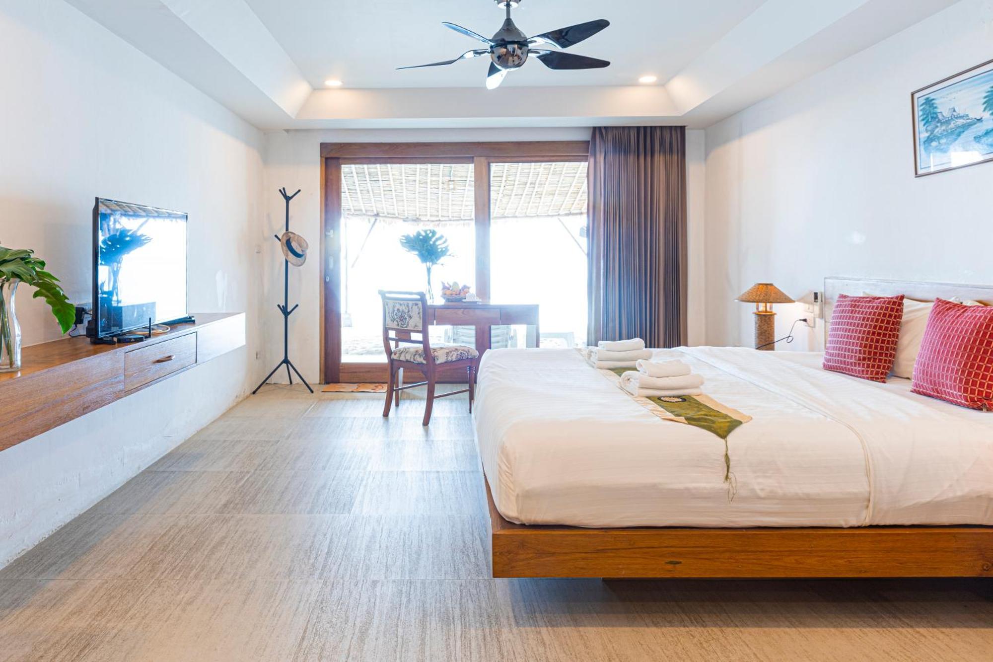 Lipa Lodge Beach Resort Lipa Noi Bagian luar foto